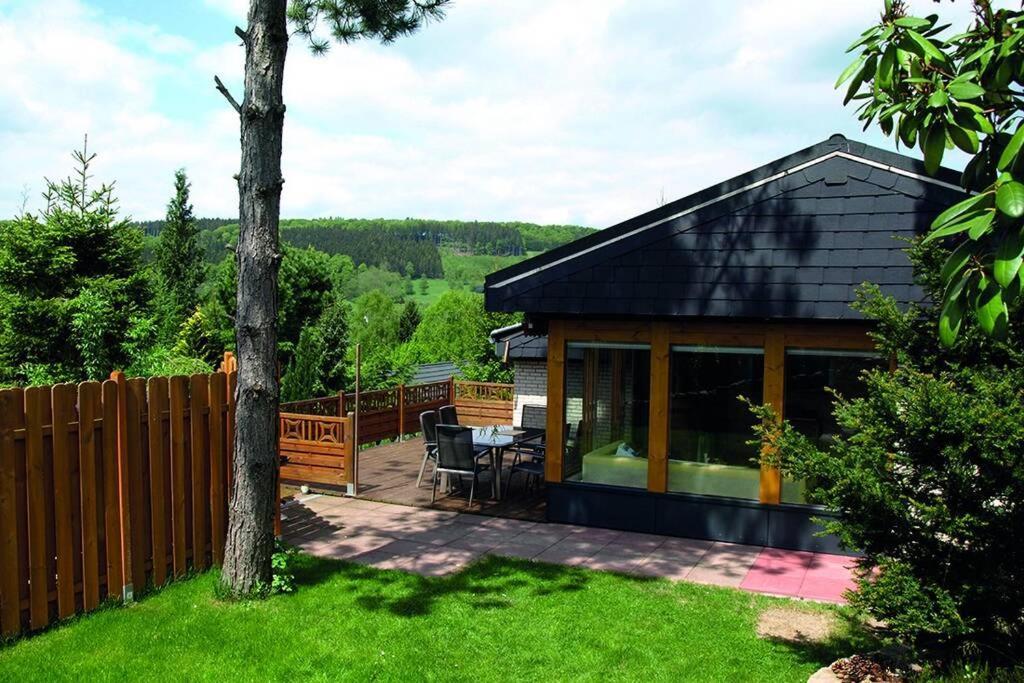 Ferienhaus Dana Meschede Exteriör bild