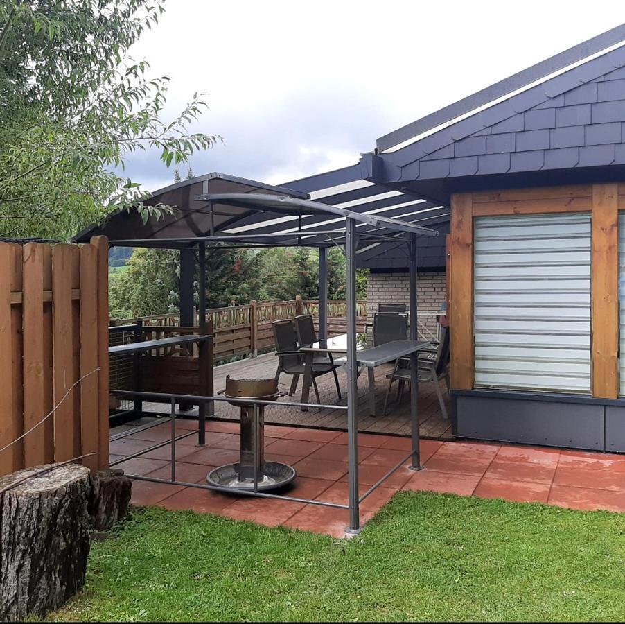 Ferienhaus Dana Meschede Exteriör bild